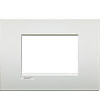 Rama decorativa aparataj modular Bticino, rectangulara, 3M, alb perlat neutru, Living-light Air, LNC4803PR